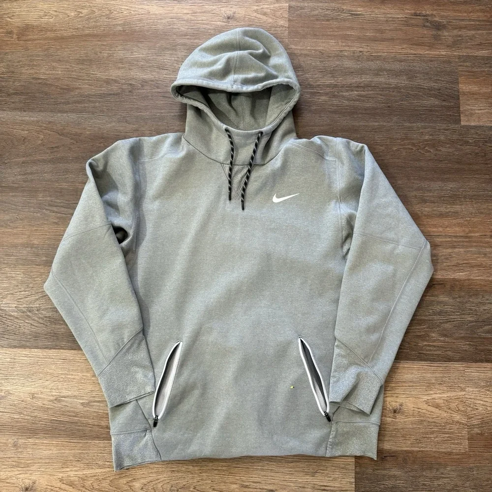 Nike Dri Fit Gray Pullover Hoodie Men's Sz L Therma Fit‎ Athlete